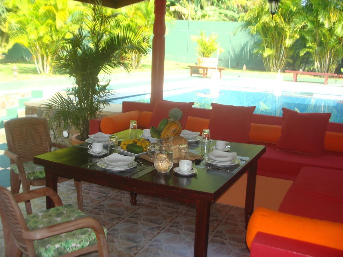 Jacks Bed And Breakfast Talpe Exterior foto
